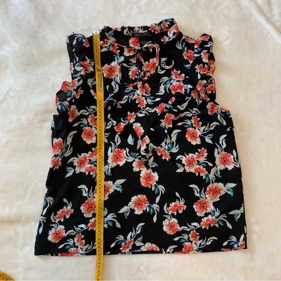 Rose & Thyme floral blouse - Picture 6 of 9